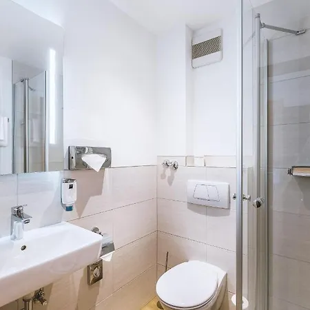 Dorint Parkhotel Hotel 4*
