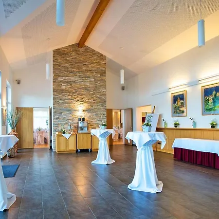מלון Dorint Parkhotel