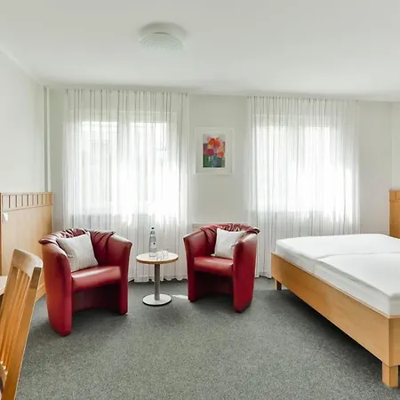 Dorint Parkhotel מלון